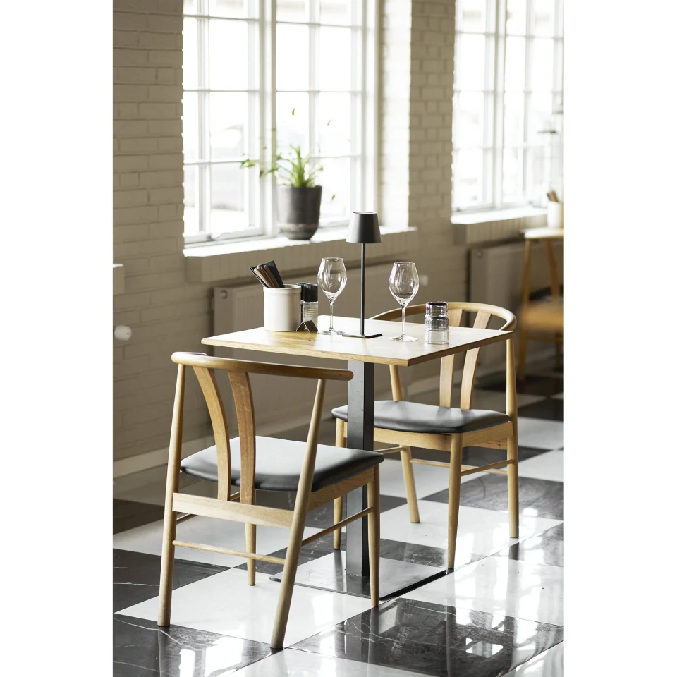 Lignano Cafe Table - Cafe table, hrast, crna metal base 70x70x75 cm