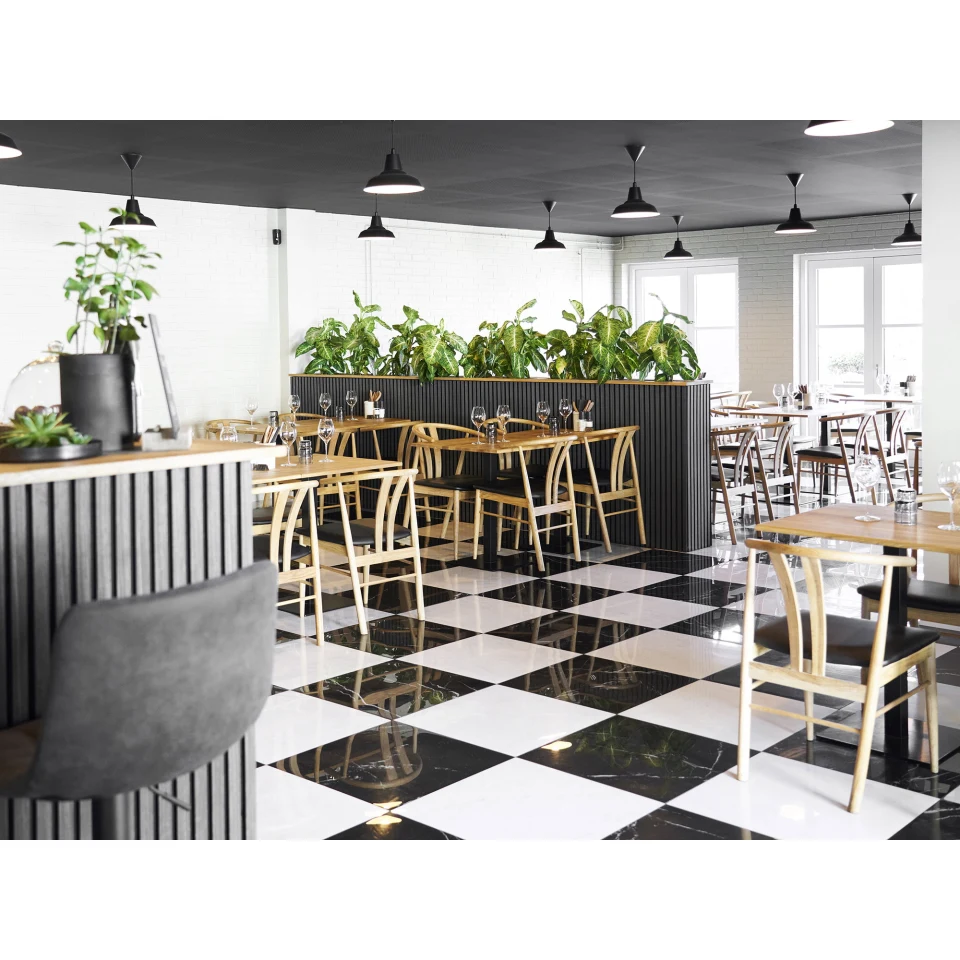 Lignano Cafe Table - Cafe table, hrast, crna metal base 70x70x75 cm
